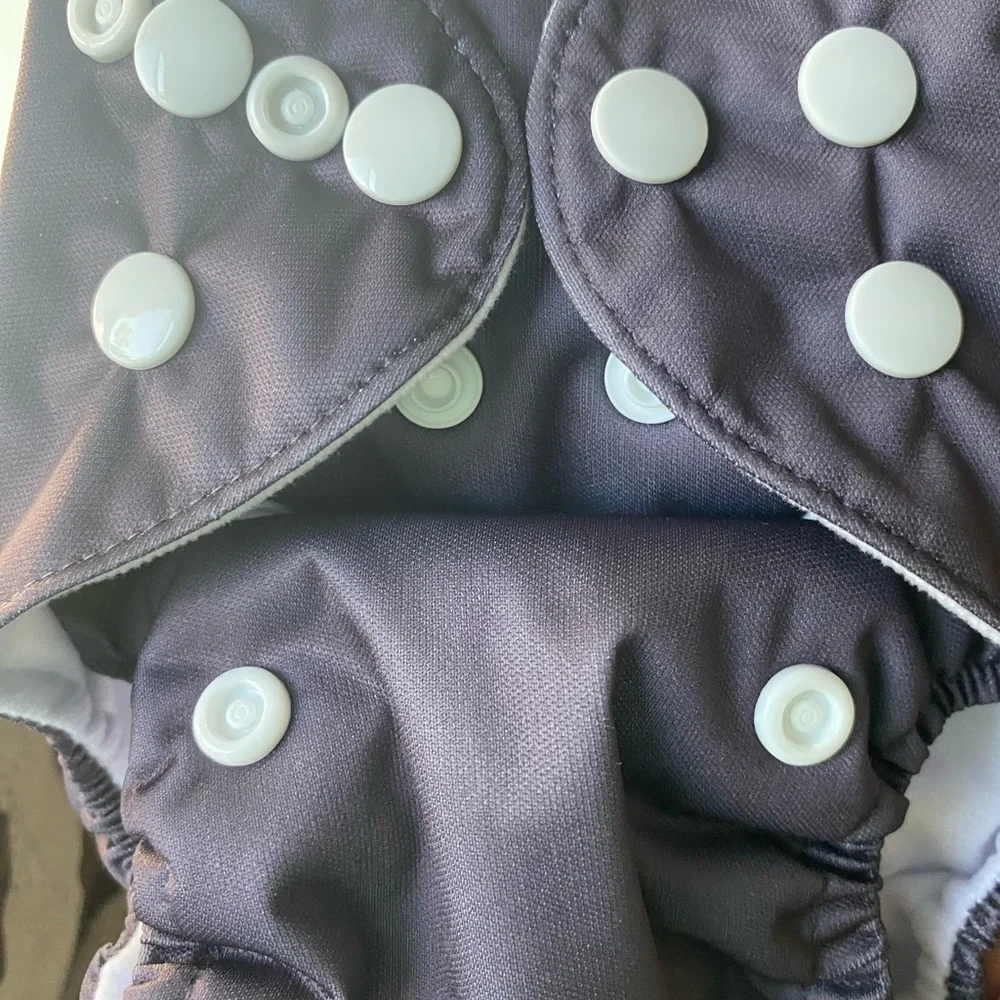 Nora’s Nursery Newborn, 14 pack w/pod,up to 12 lbs. - Evergreen, reusable, adj.